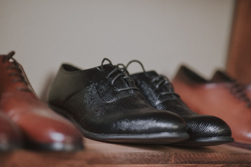 How to Style a Black Suit: 9 Easy Black Suit Combinations 27 black suit combination 15