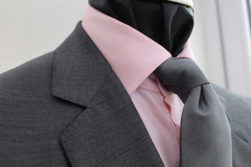 What colour shirt to wear with grey suit for a perfect look 31 colour shirt to wear with grey suit 10