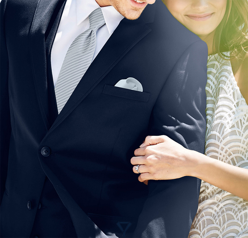 how to style a navy suit 3