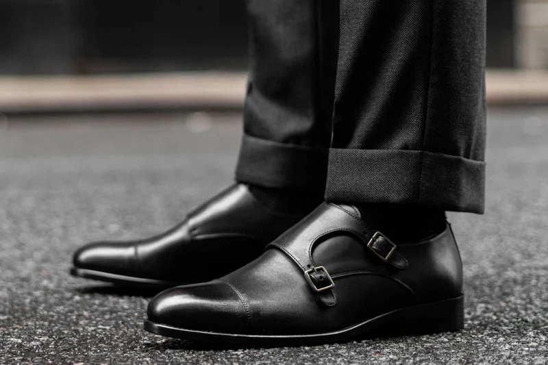how to wear a black suit 12 1
