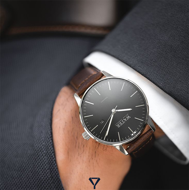 how to wear a charcoal suit 17