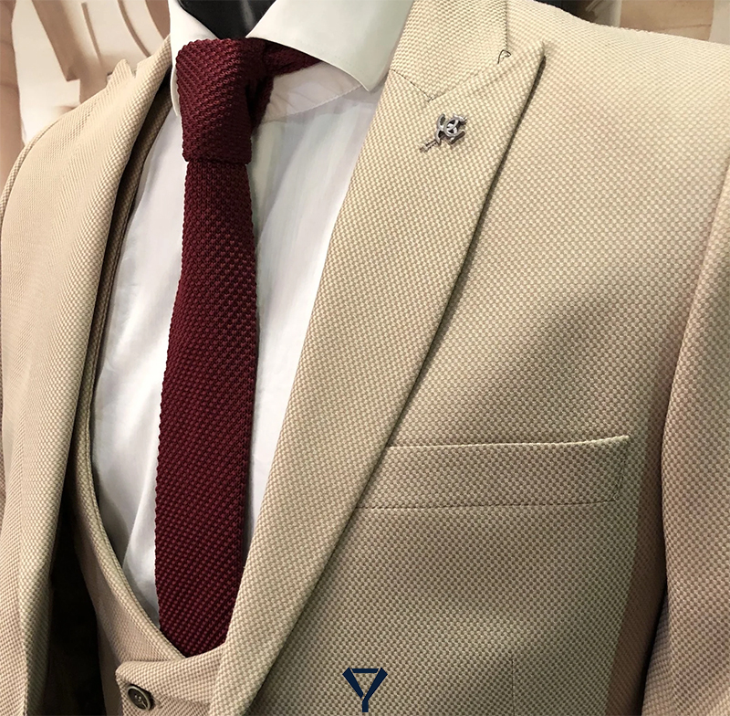 how to wear a tan suit 13