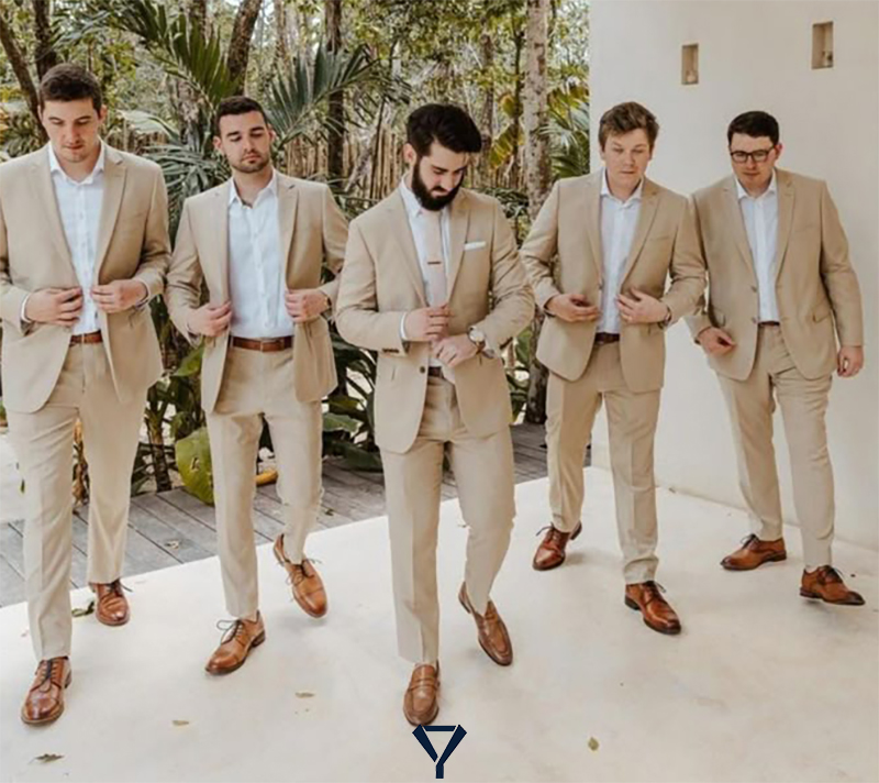 how to wear a tan suit 22