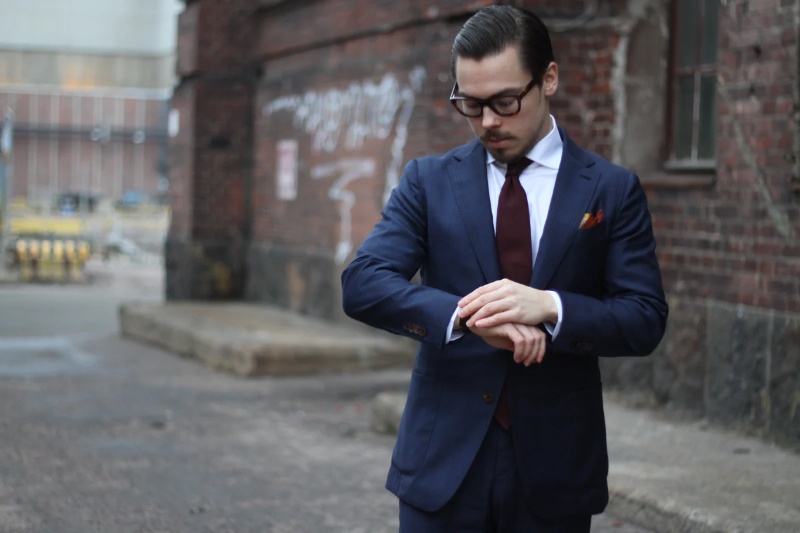 How to choose right tie colors with grey suit 18 tie colors with grey suit 5