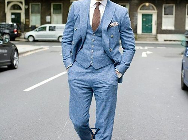 tie to wear with light blue suit 5