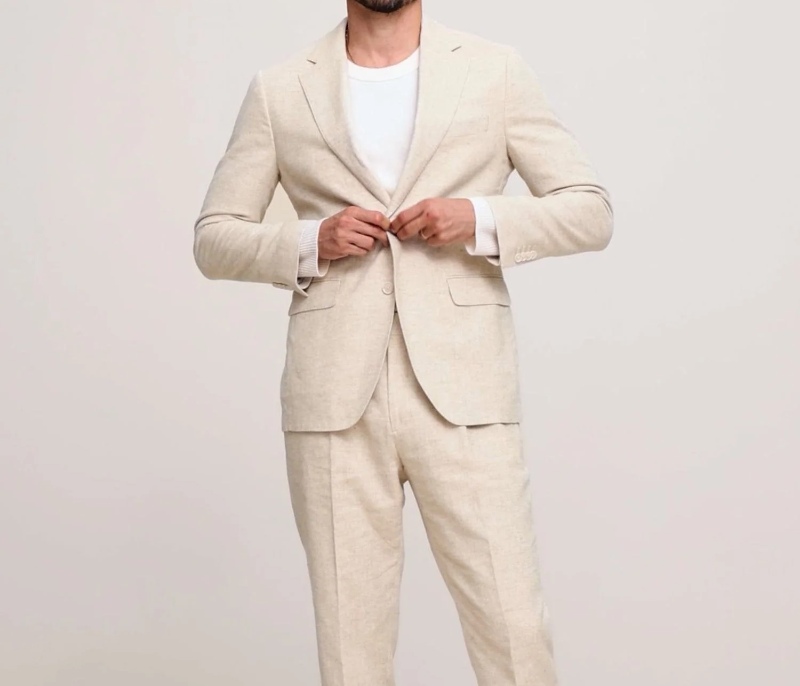 tie with beige suit 22