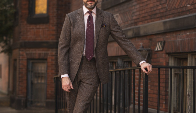 what color shirt to wear with brown suit 8