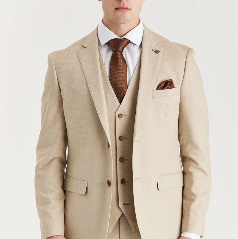 what color shirt with beige suit 1
