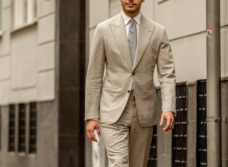 what color shirt with beige suit 14