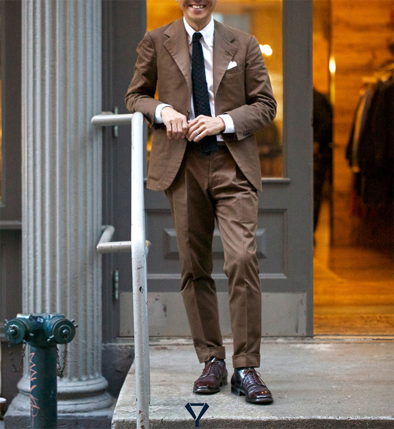 what color shoes to wear with brown suit 13