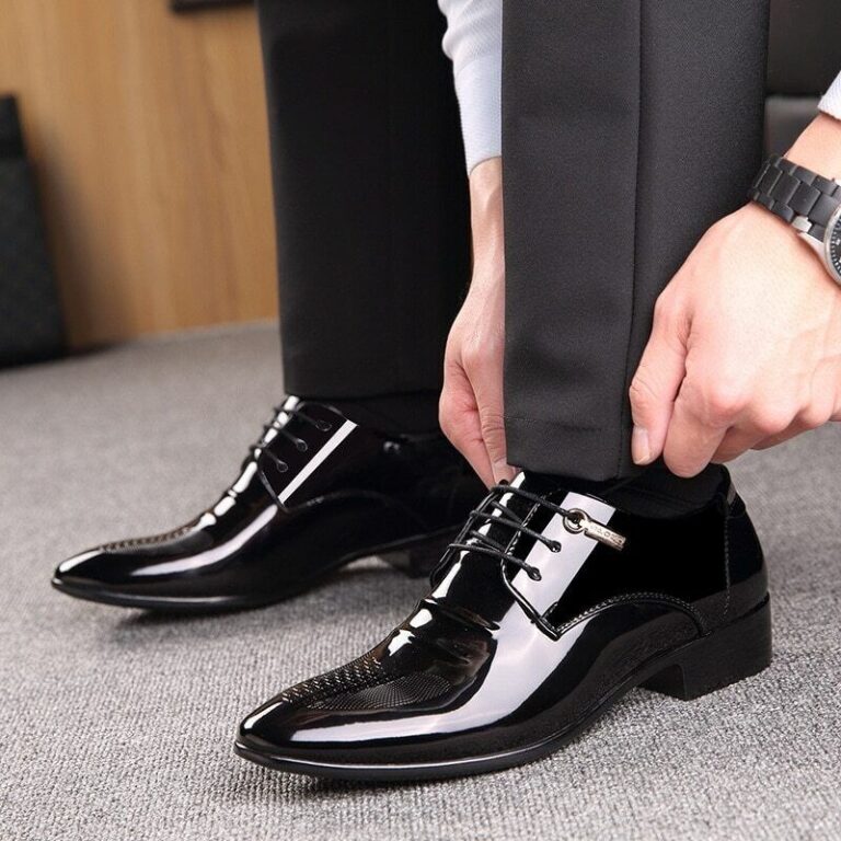 Picture of What Color Shoes With Black Suit For The Right Occasions