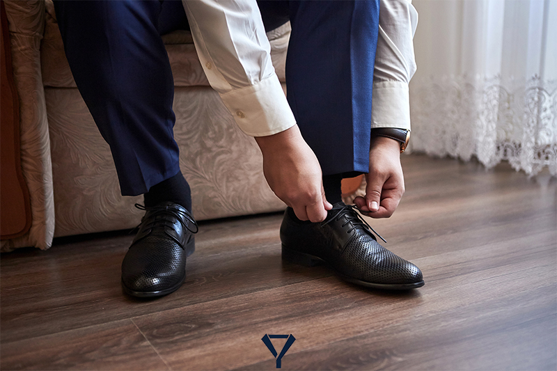 What Color Socks to Wear with Navy Suit for the Best Look 24 what color socks to wear with navy suit 6