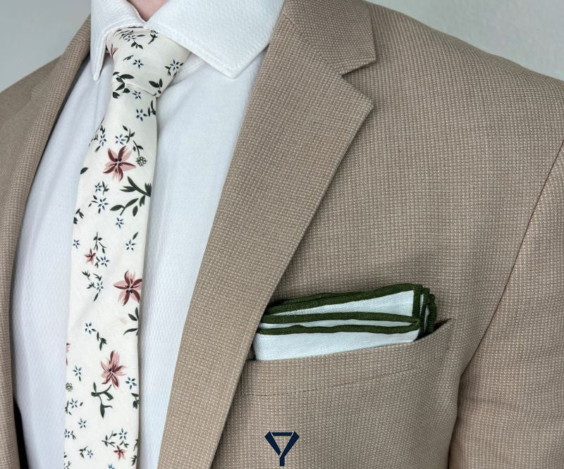 What Color Tie to Wear with a Tan Suit? 31 what color tie to wear with a tan suit 12