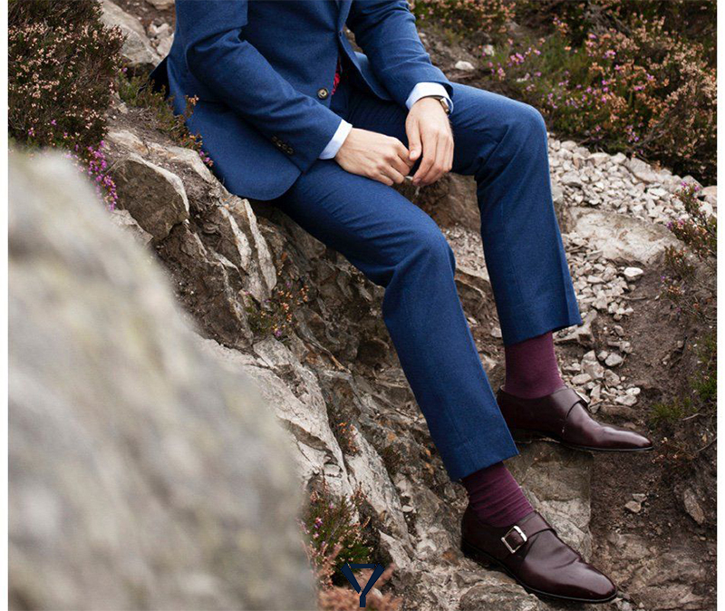 what colour shoes to wear with blue suit a7