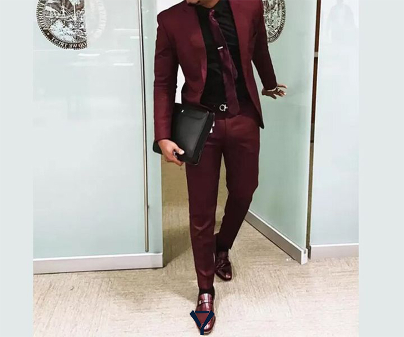 what shoes with burgundy suit 14